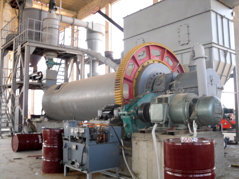 Iron ore grinding process