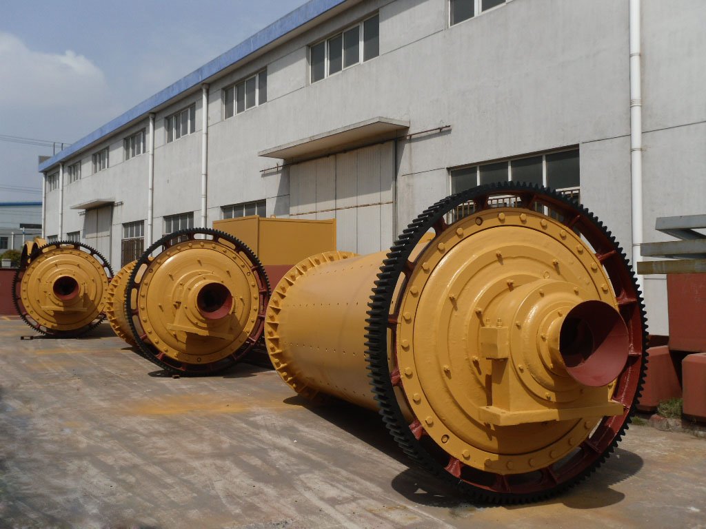 Industrial application of ore grinding equipment