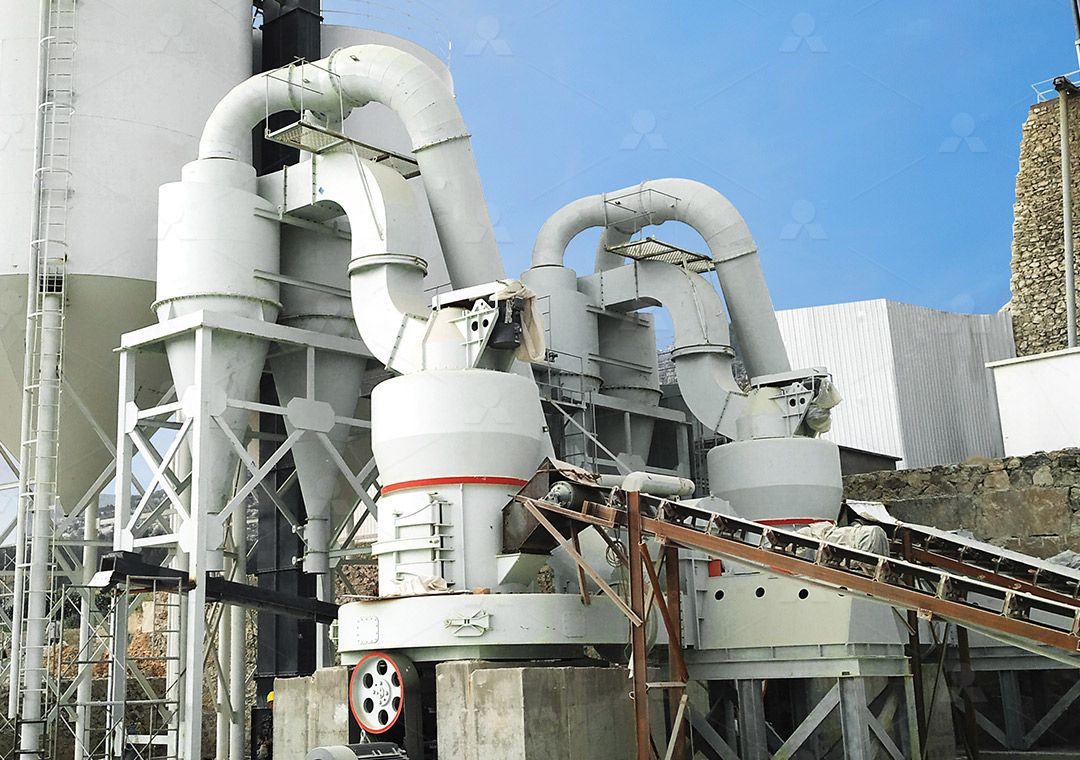 Industrial grinding plant with dust collection system